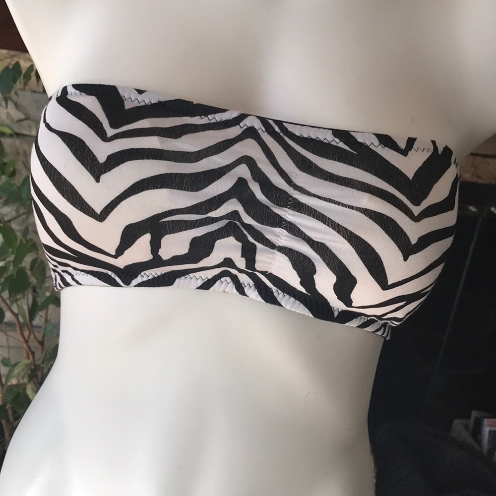 Animal print top NWOT